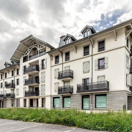 Alpina - Renove Et Skis Aux Pieds Saint-Gervais-les-Bains Bagian luar foto
